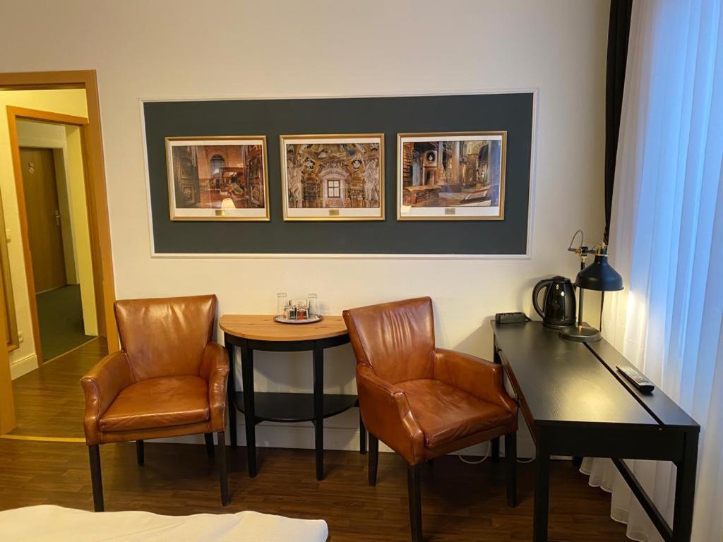 Hotel Niedersachsen Quakenbrück Extérieur photo
